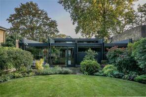 31, Langton Way, London SE3 7TJ