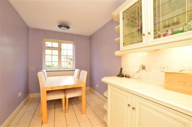 Kitchen / Breakfast Room
