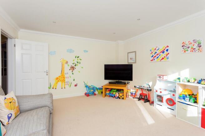 Family Room 2.jpg