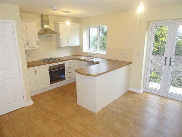 Open plan Living Room / Kitchen: