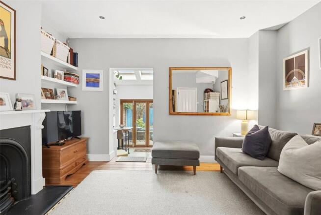 Linden Road, Hampton, TW12 photo 4
