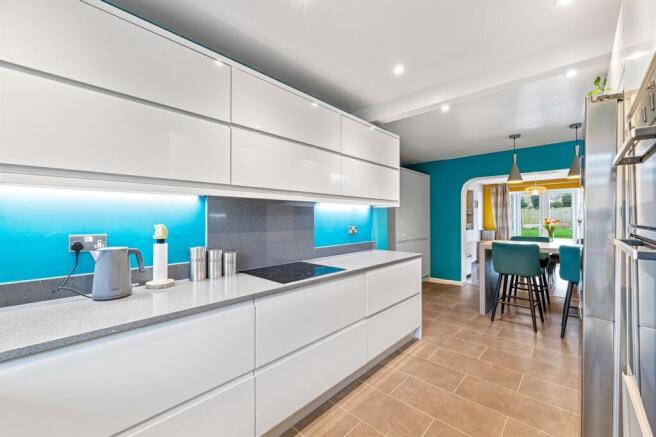 Langdale Way, Frodsham, WA6 photo 2