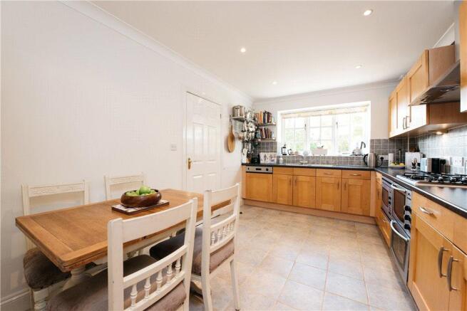 Kitchen/Breakfast Rm