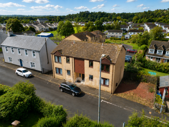 CALDER STREET LOCHWINNOCH APARTMENT OUTSIDE IMAGE