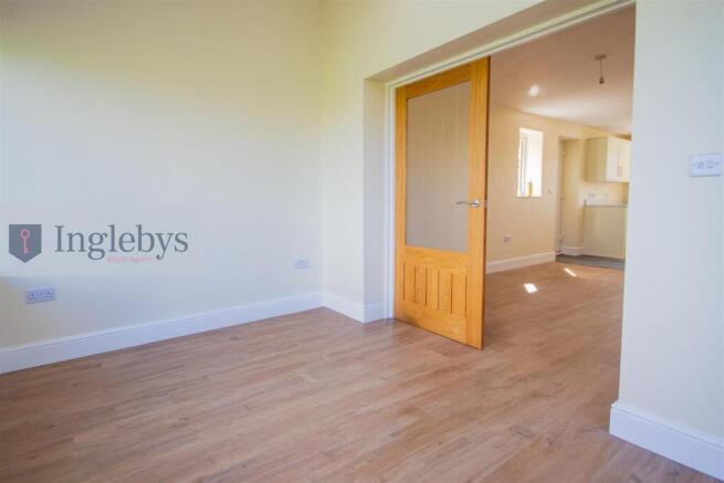 3 bed Detached for sale Image 8