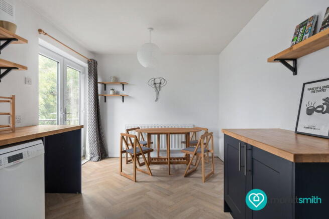 3 bed Terraced for sale Image 10