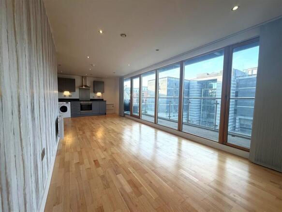 Kitchen Living Room 2.jpeg