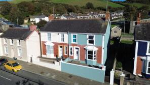 9 Tan Y Bryn, Prince's Avenue, Aberaeron SA46 0JJ