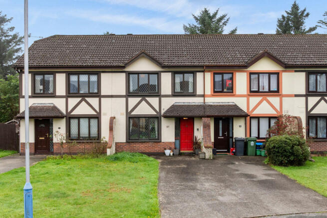 27 Farmhill Meadows