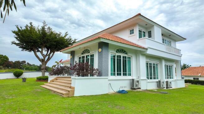 Tropical Villa