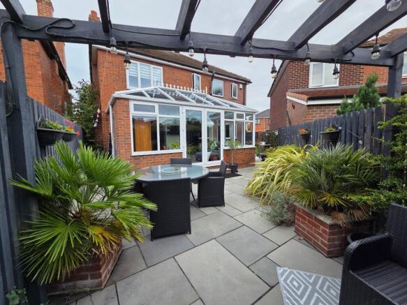 4 bed Detached for sale Image 12
