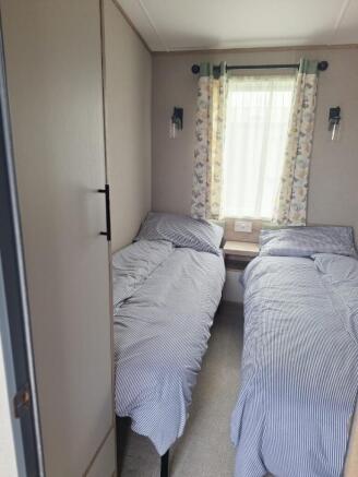 2 bed Park Home for sale Image 6