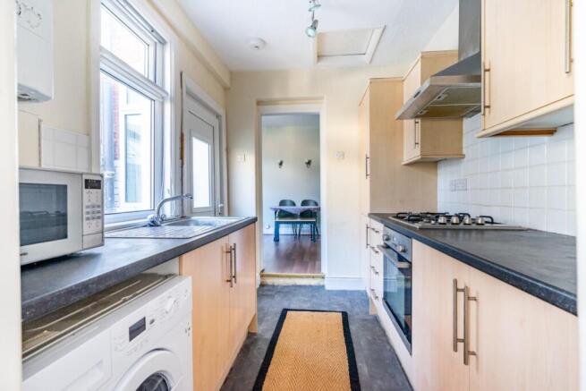 2 bed Terraced for sale Image 4