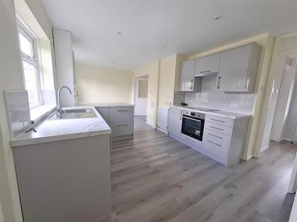 new kitchen.jpg