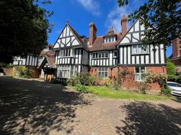 Flat 3, Compton Court, Dittons Road, Eastbourne BN21 1DR