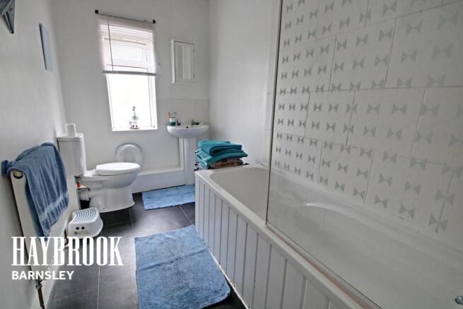 Photo 11