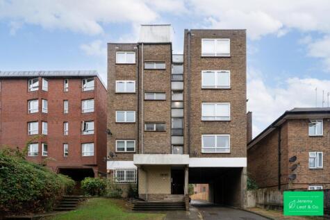Adelphi Court, High Road, East Finchley