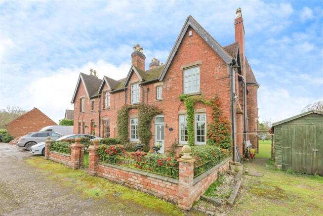 Waterworks Cottage (1).jpg