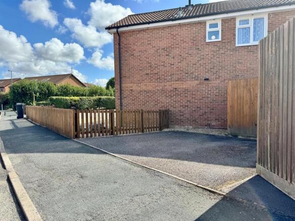 WhatsApp Image 2025-09-08 at 13.47.14 (6).jpeg