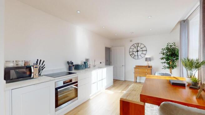 Flat-2-38-Boroughgate-KITCHEN.jpg