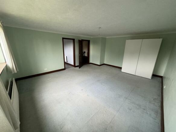 Bedroom 1..jpg