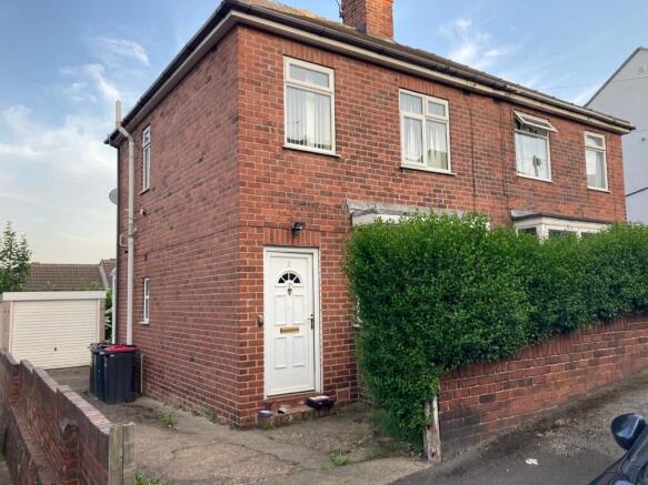 3 bed Semi-Detached for sale Image 5