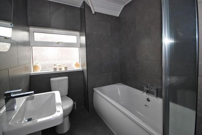 Luxury Bathroom 