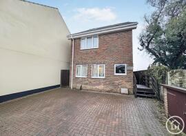 4, Forge Court, Station Road, Rainham, Gillingham ME8 7UL