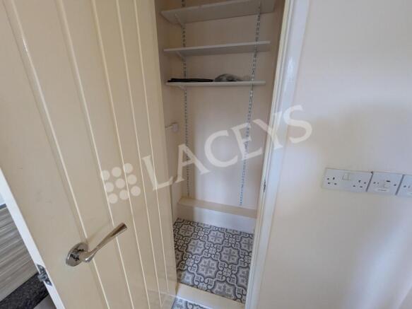 Kitchen cupboard