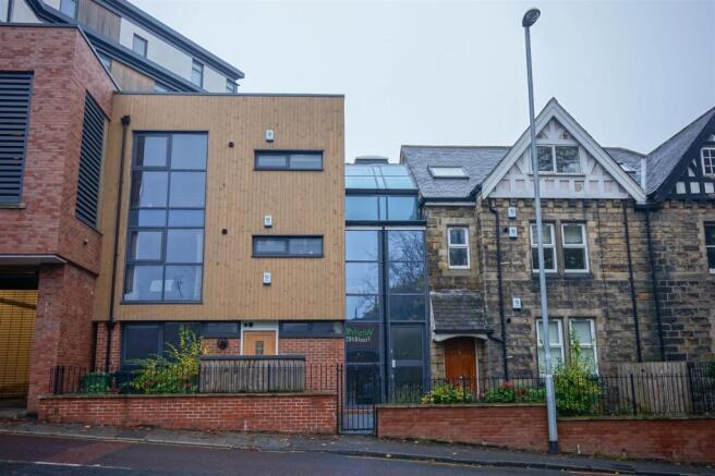 76 Monkbridge Road.jpg