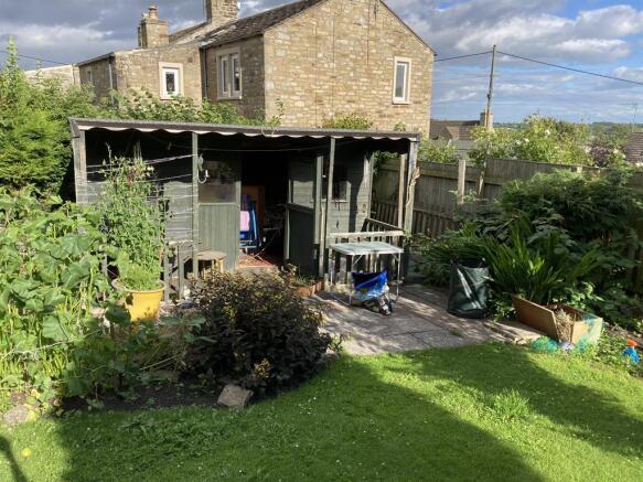 Photo 18