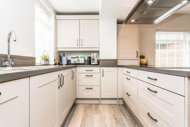 Picture No. 06