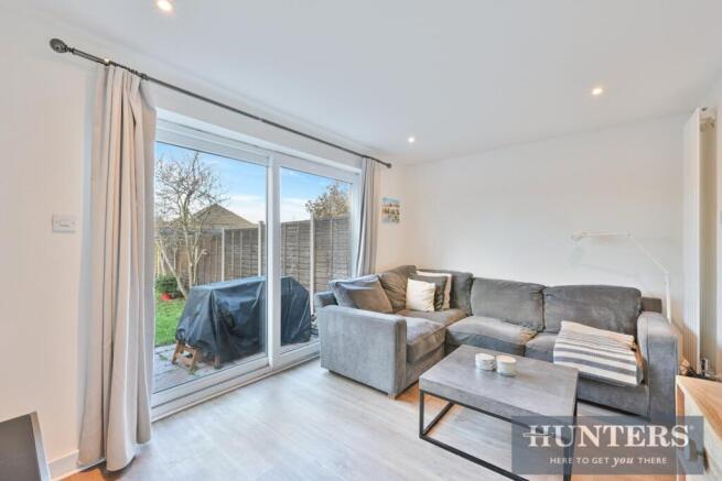 LINDSAY ROAD, 37- (6).jpg