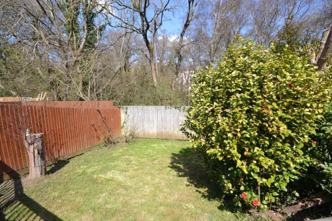Rear garden pic3