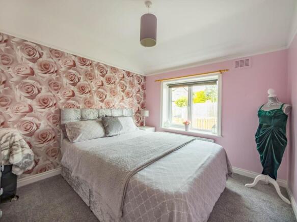 2 bed Terraced for sale Image 10