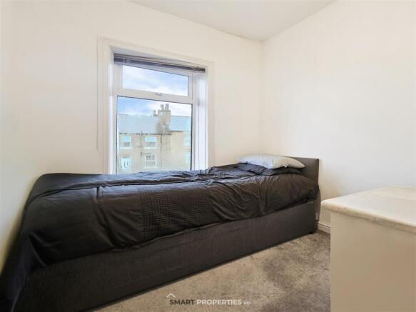 2 bed Terraced for sale Image 11