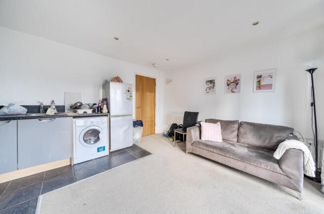 1397102-4-6966686...