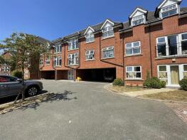 3, 38 Cheriton Lodge, Pembroke Road, Ruislip HA4 8FB