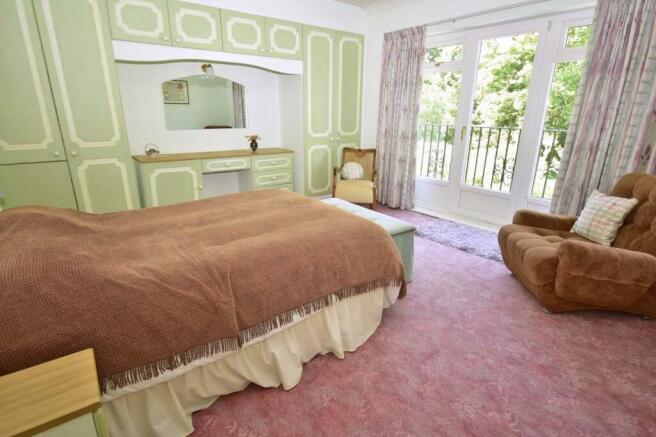A BEDROOM 2.JPG
