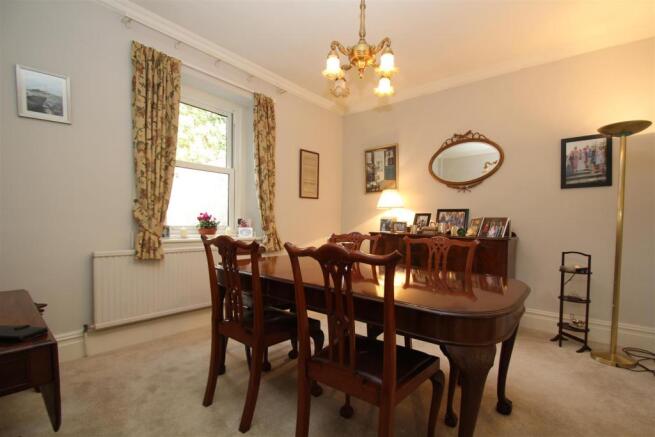 dining room.JPG