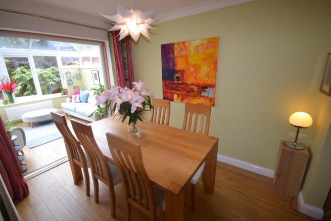 THROUGH DINING ROOM
