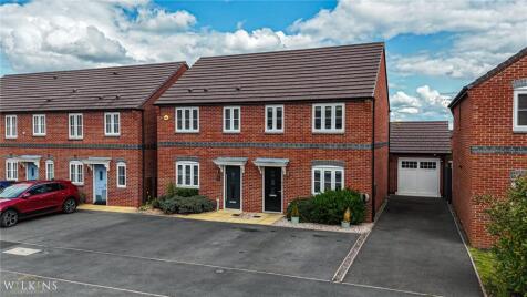 Meadow Way, Tamworth, Staffordshire, B79