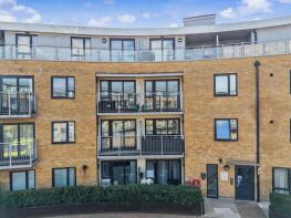 45, Smeaton Court, Hertford SG13 7AL
