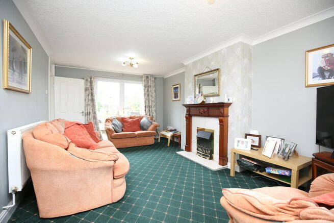 4X8A0812