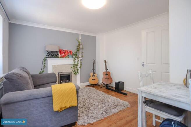 Sitting/Dining Room