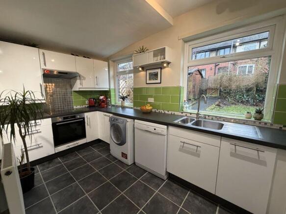 Fitted Kitchen
