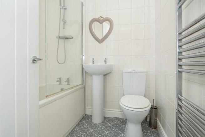 1 bed House to rent Image 11
