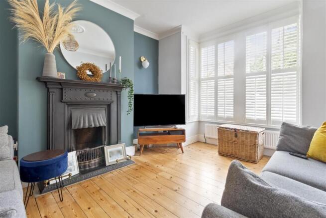 19 Ashacre Lane-001.JPG