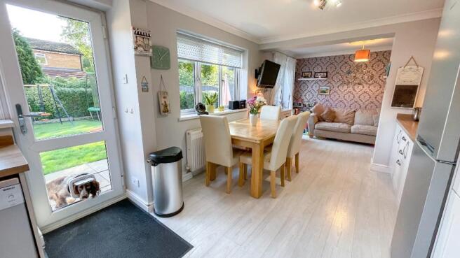 Kitchen/Dining Room