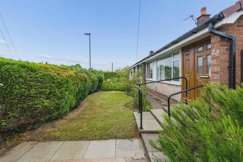 Howard Avenue, Lymm